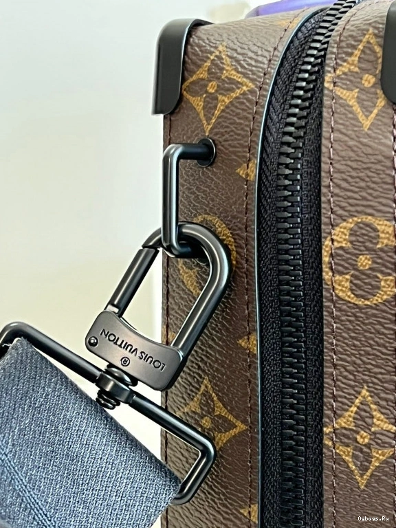 SOFT VUITTON HANDLE LOUIS TRUNK 0406